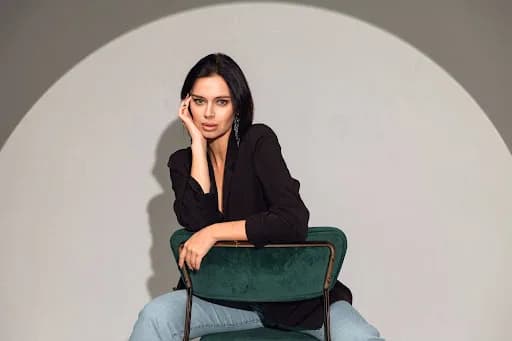 5 Key Steps to Build a Modeling Portfolio That Gets You Noticed | USA Models