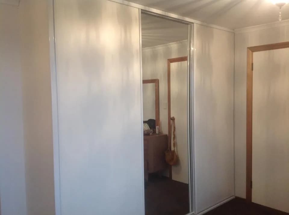 Smart Built-In Wardrobe Designs for Modern Homes