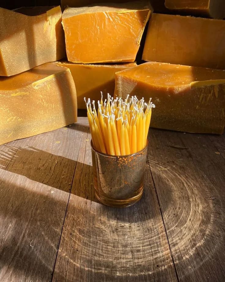 100% beeswax candles