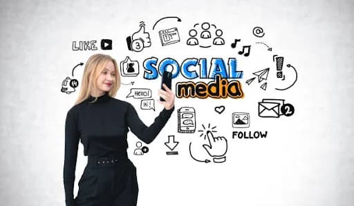 How Social Media Is Transforming Fashion and Modeling Careers