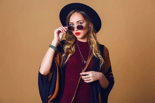The Future of Female Modeling: Trends, Technology, and Changing Beauty Standards