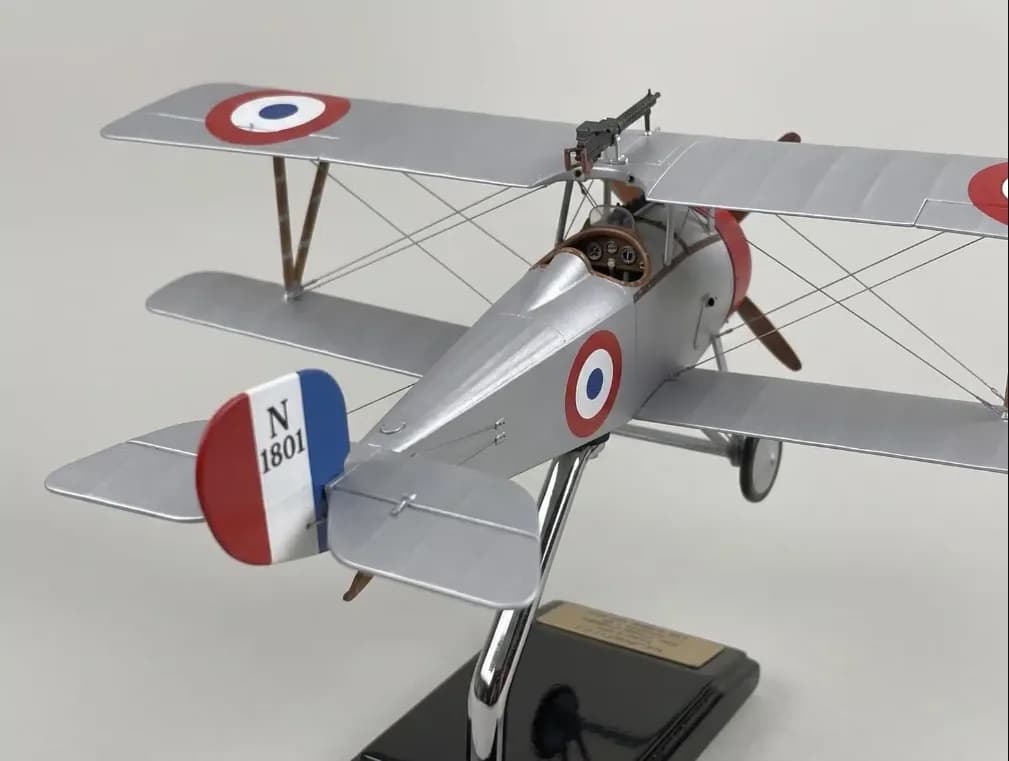 Model Airplanes for Collectors, Hobbyists and Aviation Enthusiasts