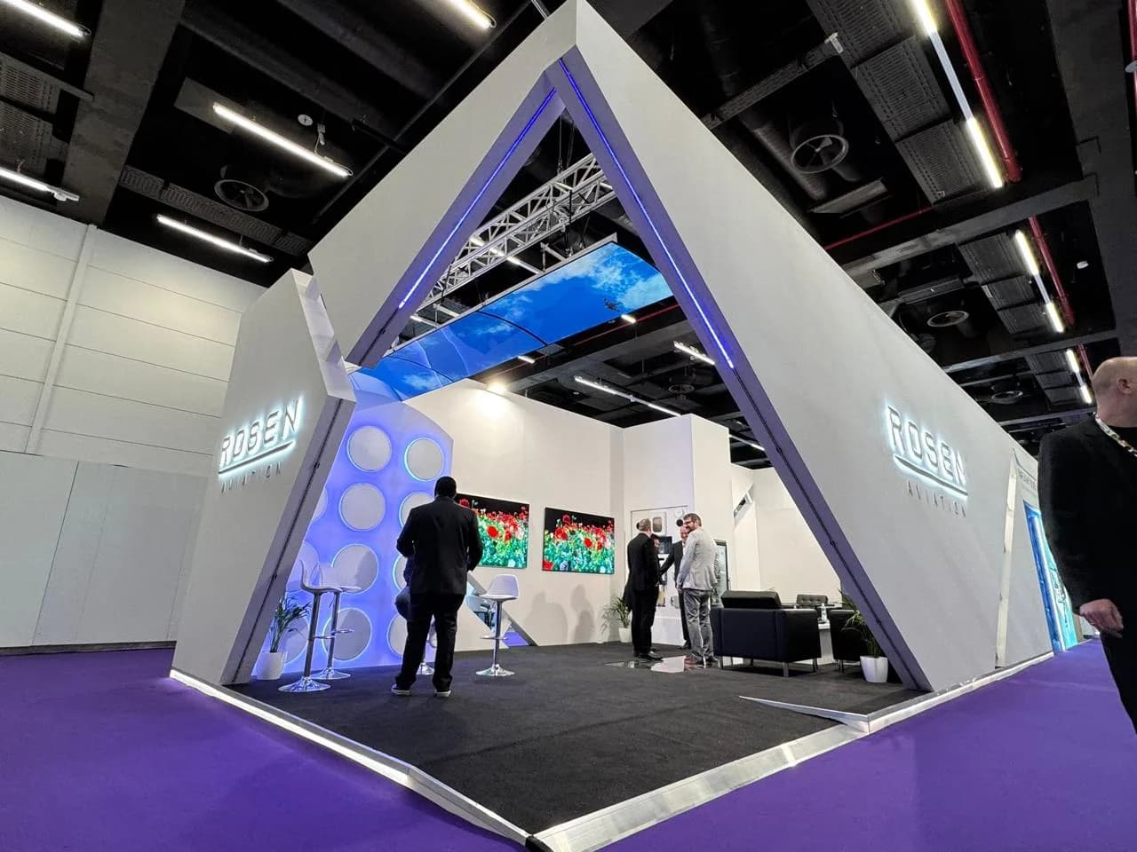 Pavilion Exhibition Stand Builder: One Partner for Your Complete Exhibition Space