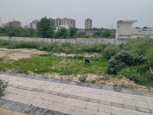 🏡 Premium Plots Available in Sector 75 Faridabad 🏡