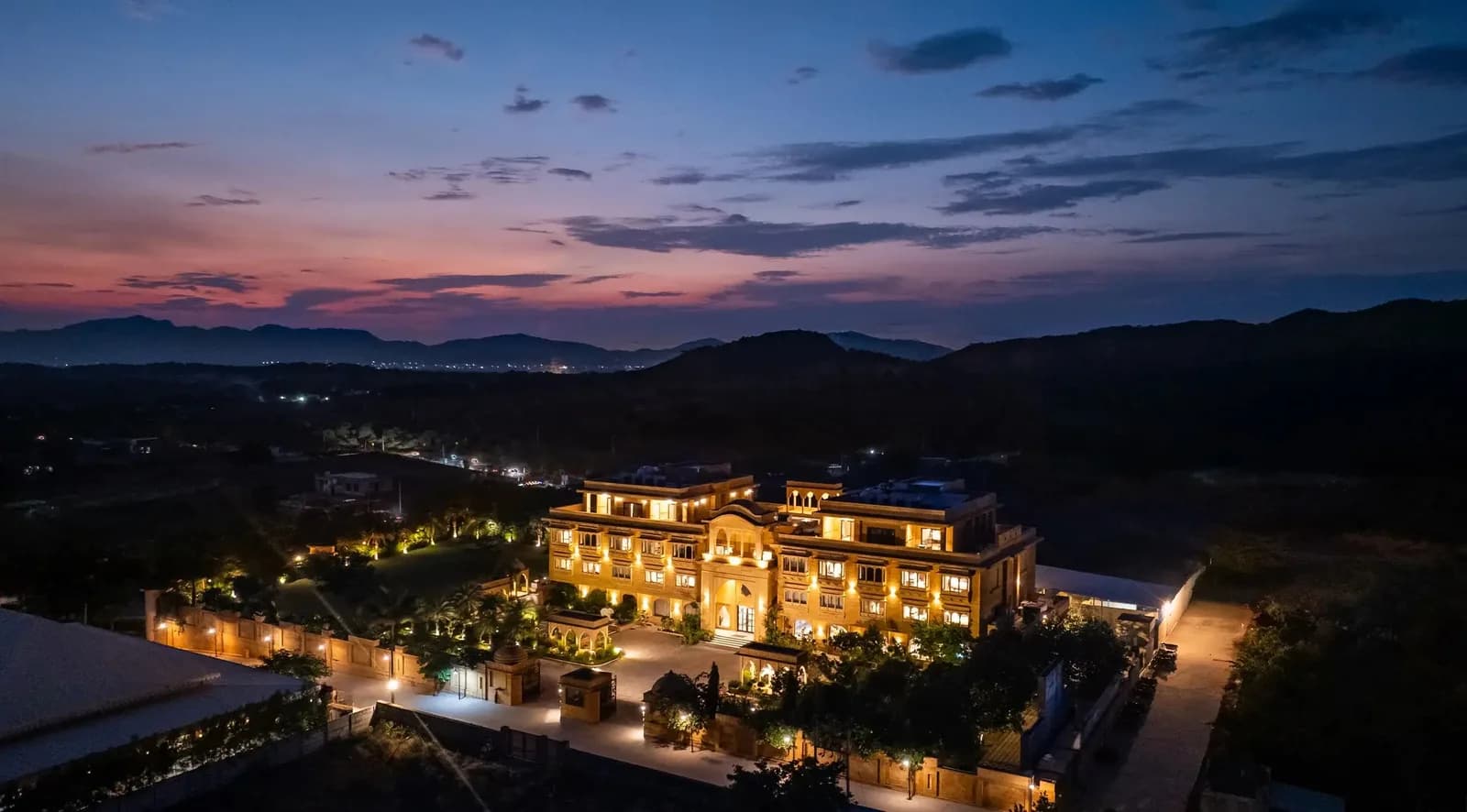 Luxury Hotel in Pushkar Providing Premium Stays and Trusted Hospitality