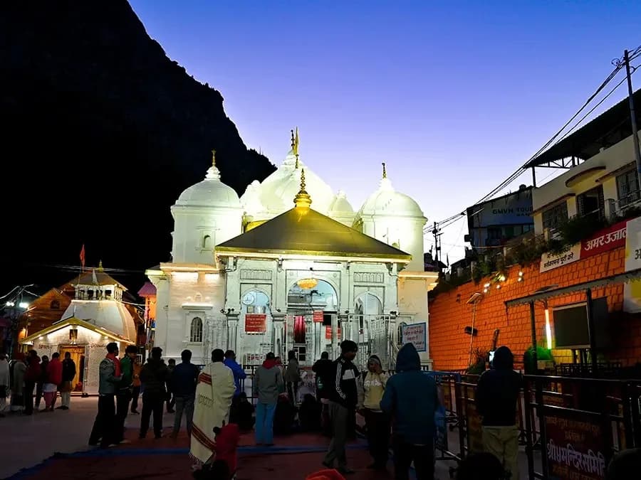 Gaumukh Gangotri Trek – A Scenic Journey to the Source of River Ganga