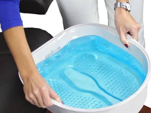 5 Basin Glass Styles to Consider for Your Spa or Salon in 2026