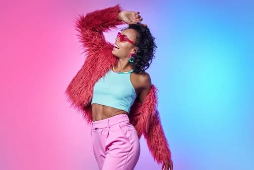 Fashion Model Portfolio Shots: Tips for Standout Images