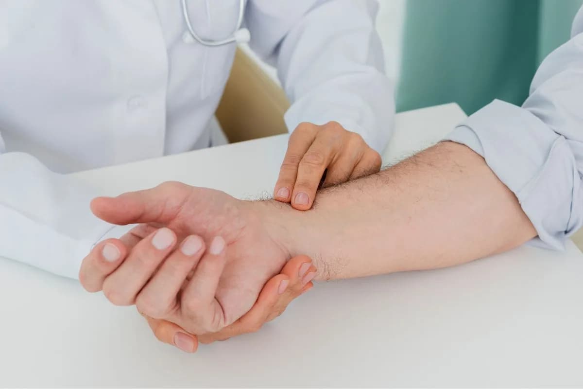 What Can Help Improve Finger Flexibility Naturally?