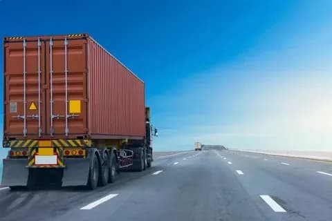 Flexible Funding Solutions for Fleet Commercial Truck Financing