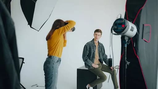 Fashion Model: Build Your Path to a Modeling Career