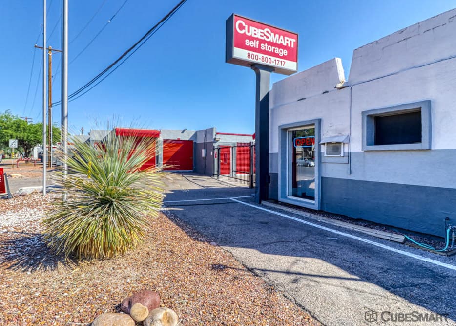 CubeSmart Self Storage