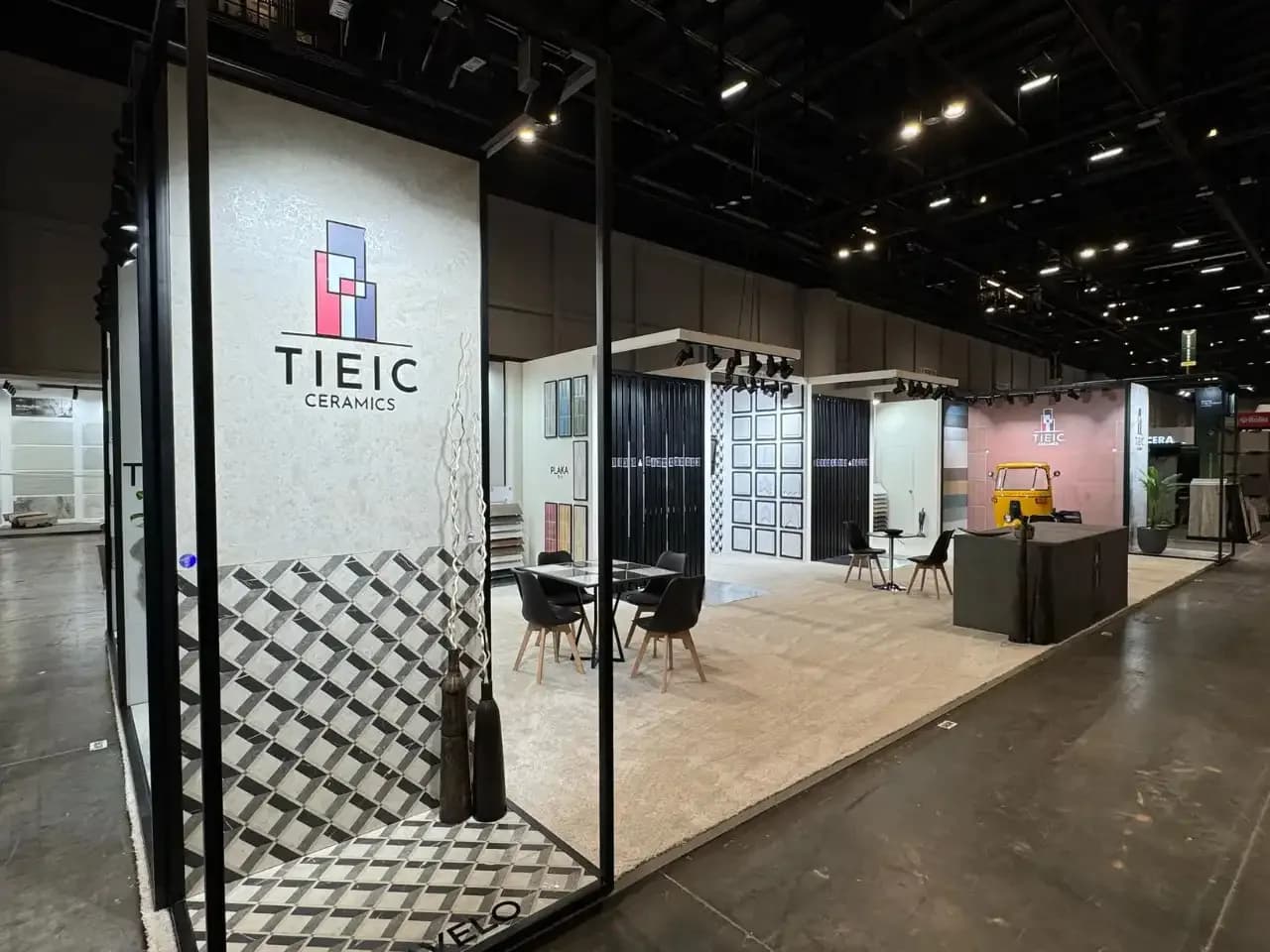 Who Builds the Best Trade Show Exhibits for PGA Show?