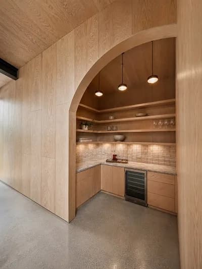 Find tailor-made and aesthetically pleasing Luxury Cabinet designs from DRCC