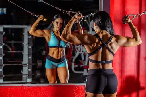 Fitness Model Portfolio: 3 Mistakes to Avoid | Studio1