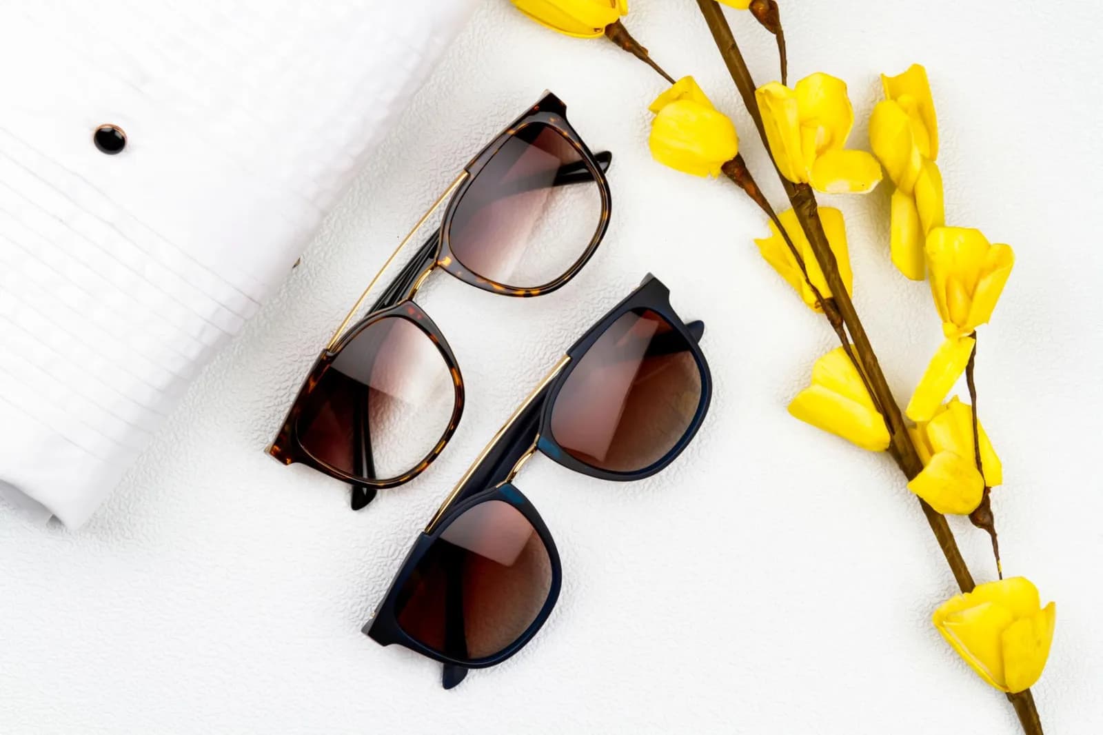 Shop the Hottest Fashion Sunglasses Online in India at Lenstick