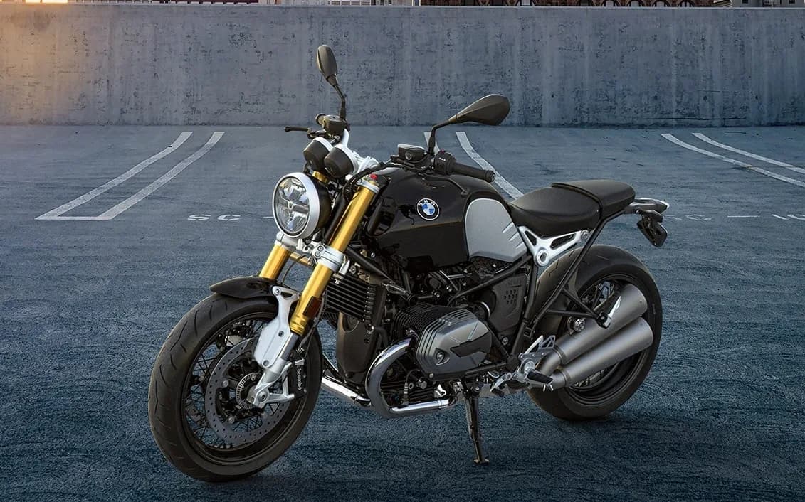 Blending Classic Design with Modern Features - BMW R 12 nine T