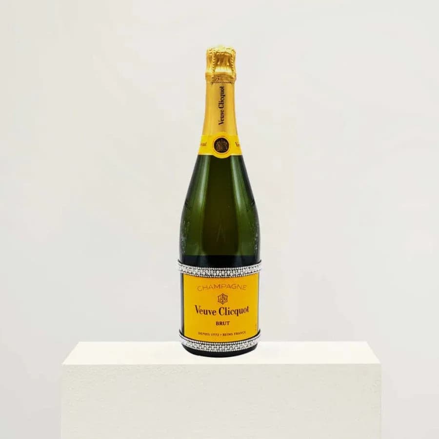 Buy Veuve Clicquot Champagne in Bulk for Wedding