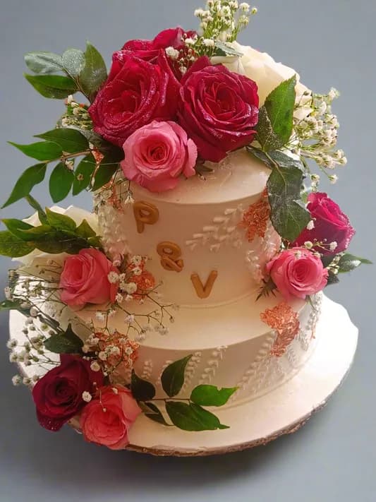 Cake Delivery in Dehradun – Fresh Cakes for Every Occasion